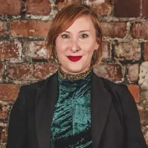 Photo of Kimberly Warner